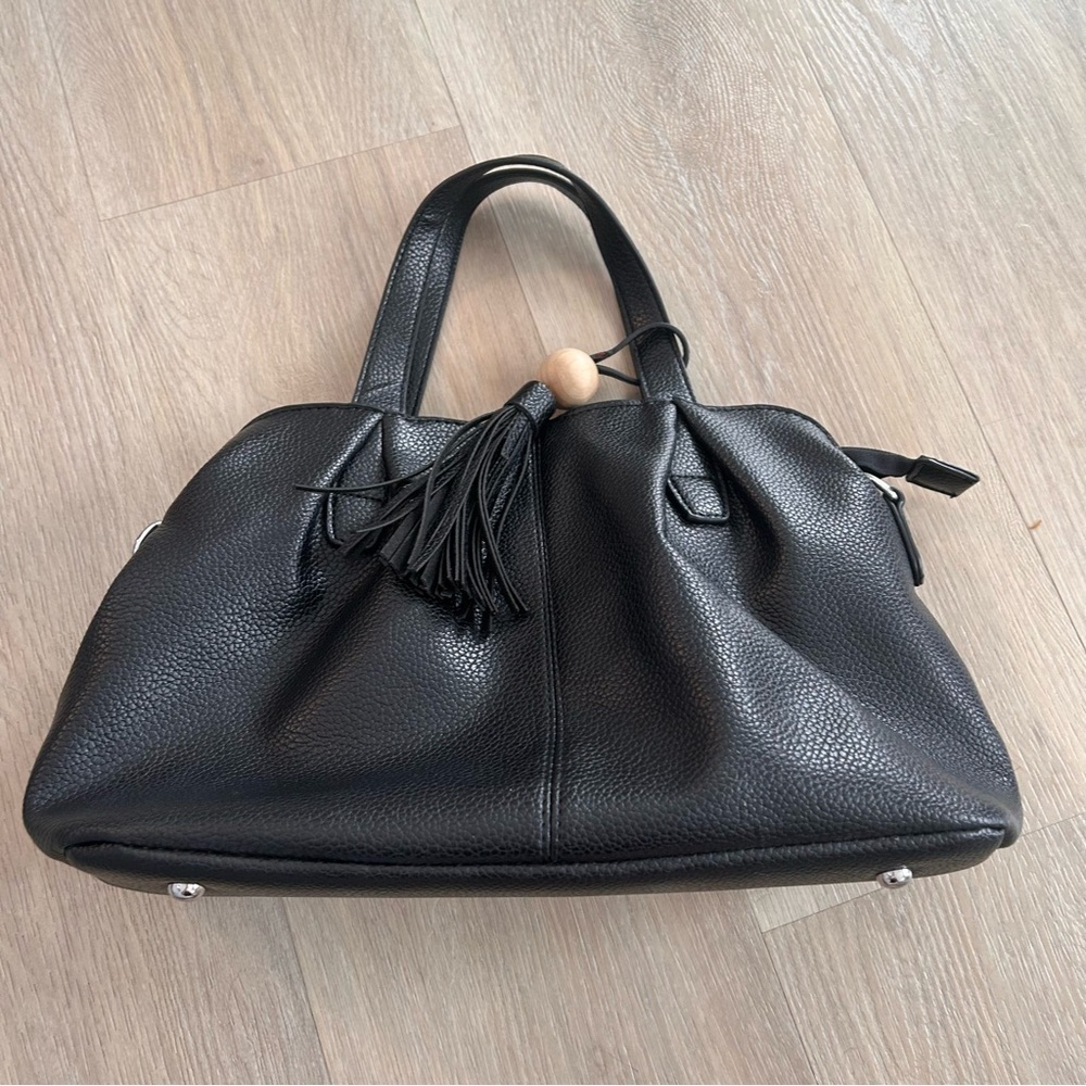 Blush black leather handbag with paisley print interior